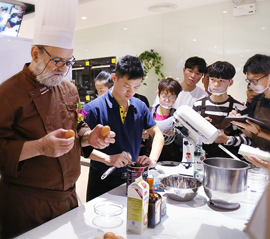 新东方西点西餐学校 教学环境图一